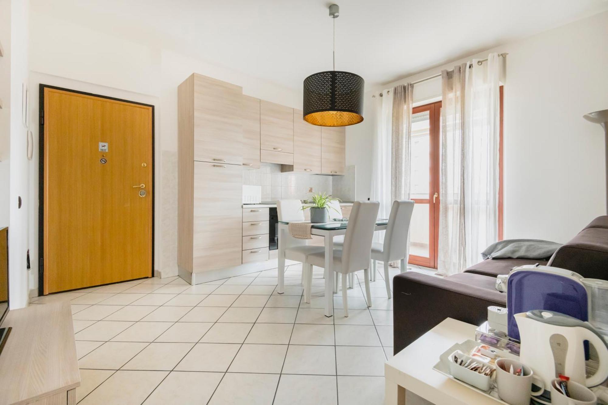 Hq Aparthotel Milano Inn - Smart Suites Cinisello Balsamo Exterior foto